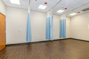 4815 W 95th St, Oak Lawn, IL 60453 - Photo 6