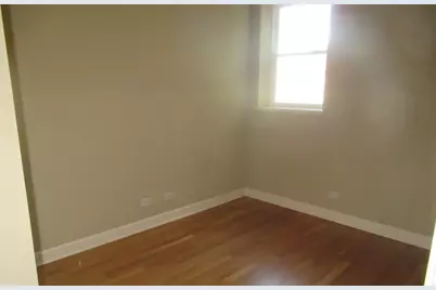 3711 N Kenneth Avenue #220, Chicago, IL 60641 - Photo 10