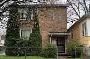 301 W 118th St, Chicago, IL 60628 - Photo 2