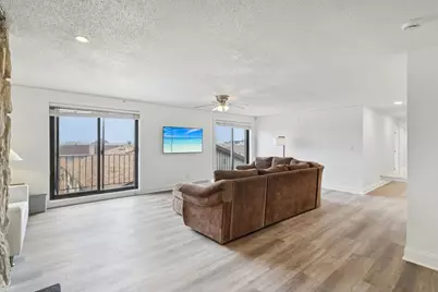 9815 Lawrence Court #3AF, Schiller Park, IL 60176 - Photo 6