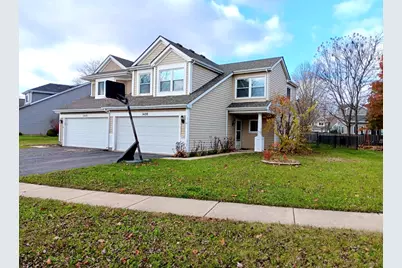 1490 S Pembroke Drive, South Elgin, IL 60177 - Photo 1