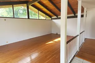 250 Crozier Dr, Grayslake, IL 60030 - Photo 4