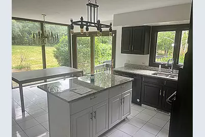 250 Crozier Drive, Grayslake, IL 60030 - Photo 6