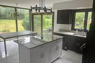 250 Crozier Dr, Grayslake, IL 60030 - Photo 6