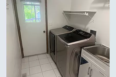 250 Crozier Drive, Grayslake, IL 60030 - Photo 10