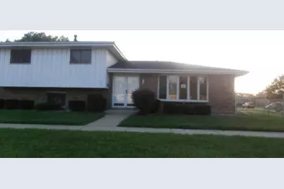 479 164th Street, Calumet City, IL 60409 - Photo 1