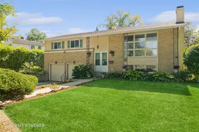 951 E Baldwin Road, Palatine, IL 60074 - Photo 1