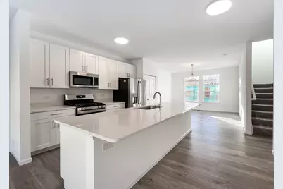 235 Regency Court #B, Wauconda, IL 60084 - Photo 4