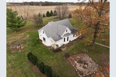 1031 N County Road 500, Tuscola, IL 61953 - Photo 10