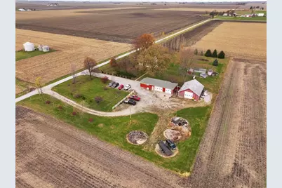 1031 N County Road 500, Tuscola, IL 61953 - Photo 4