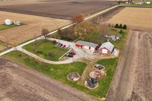 1031 N County Road 500, Tuscola, IL 61953 - Photo 4