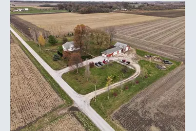 1031 N County Road 500, Tuscola, IL 61953 - Photo 6