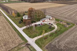 1031 N County Road 500, Tuscola, IL 61953 - Photo 6