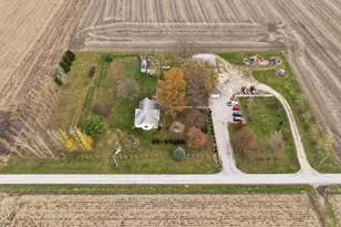 1031 N County Road 500, Tuscola, IL 61953 - Photo 26