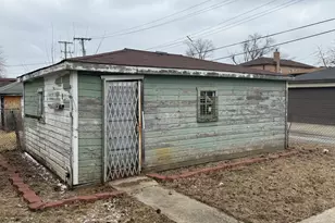 15311 Winchester Ave, Harvey, IL 60426 - Photo 16