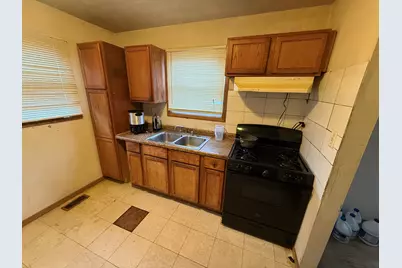 15311 Winchester Avenue, Harvey, IL 60426 - Photo 6