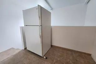 2713 S Crowell St, Chicago, IL 60608 - Photo 30