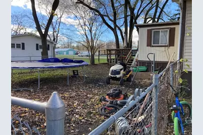 495 N Division Street, Braidwood, IL 60408 - Photo 2