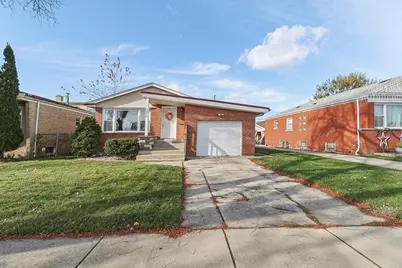 9800 S Troy Avenue, Evergreen Park, IL 60805 - Photo 1