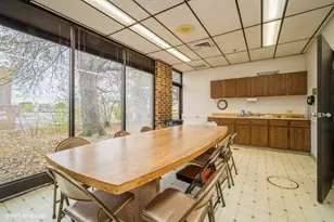 300 Marquardt Dr, Wheeling, IL 60090 - Photo 18