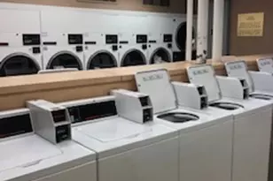 260 E Chestnut St, Chicago, IL 60611 - Photo 26