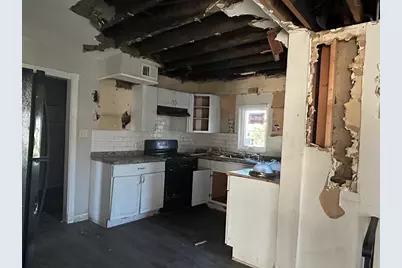 17244 Wentworth Avenue, Lansing, IL 60438 - Photo 4