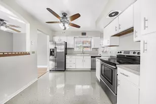 283 S Fair Ave, Elmhurst, IL 60126 - Photo 8