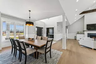 10408 Henning Dr, Huntley, IL 60142 - Photo 4