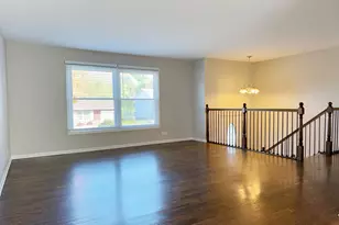 533 Surryse Rd, Lake Zurich, IL 60047 - Photo 10