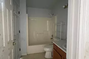 17617 Central Park Ave, Hazel Crest, IL 60429 - Photo 12