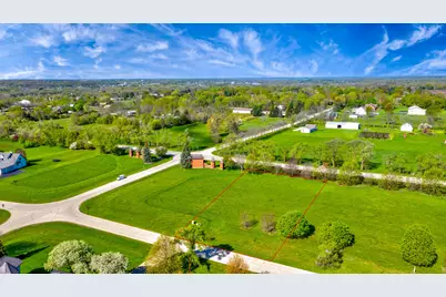 8501 Country Shire Lane, Spring Grove, IL 60081 - Photo 6