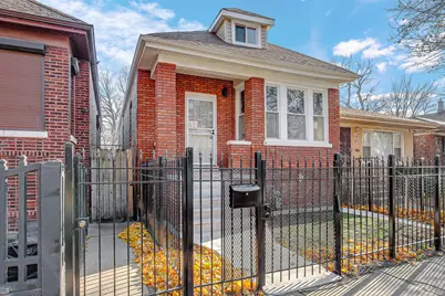 7921 S East End Avenue, Chicago, IL 60617 - Photo 1