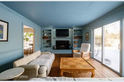 206 Warwick Road, Lake Forest, IL 60045 - Photo 4