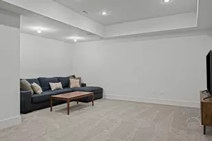 328 S Loomis St, Naperville, IL 60540 - Photo 34