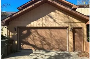 3710 Briar Ln, Hazel Crest, IL 60429 - Photo 4