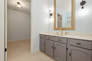 7920 W Lakeview Ct, Palos Heights, IL 60463 - Photo 12