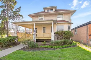 10130 S Lowe Ave, Chicago, IL 60628 - Photo 1