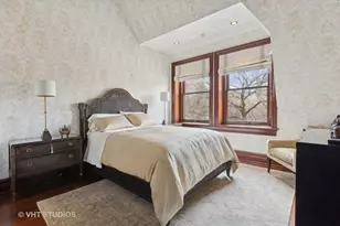 915 N Dearborn St, Chicago, IL 60610 - Photo 52