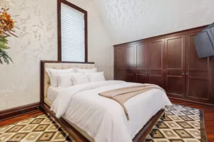 915 N Dearborn St, Chicago, IL 60610 - Photo 58