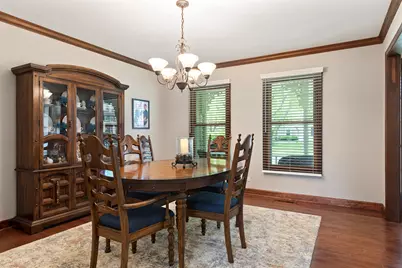 800 Manchester Street, Naperville, IL 60563 - Photo 6