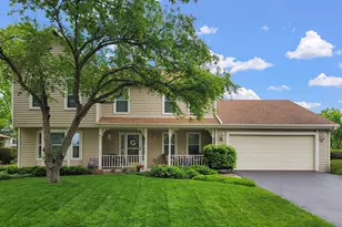 800 Manchester St, Naperville, IL 60563 - Photo 1