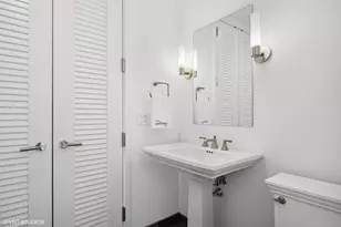 401 N Wabash Ave, Chicago, IL 60611 - Photo 10