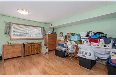 7901 W 93rd Street, Hickory Hills, IL 60457 - Photo 14