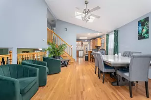 7901 W 93rd St, Hickory Hills, IL 60457 - Photo 10