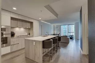 211 N Harbor Dr, Chicago, IL 60601 - Photo 4