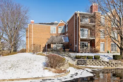 805 Leicester Road #103, Elk Grove Village, IL 60007 - Photo 1