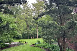 2221 Twin Oak Rd, Peru, IL 61354 - Photo 14