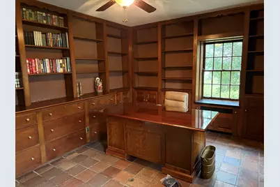 2221 Twin Oak Road, Peru, IL 61354 - Photo 42