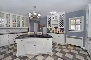 2221 Twin Oak Rd, Peru, IL 61354 - Photo 24