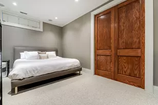 460 W Huron St, Chicago, IL 60654 - Photo 54